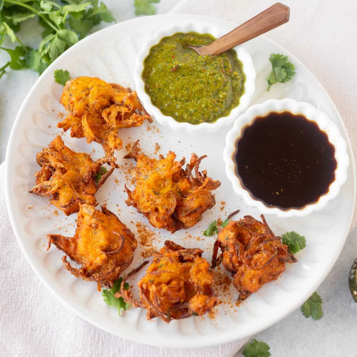 Onion bhaji at Indian Mehek