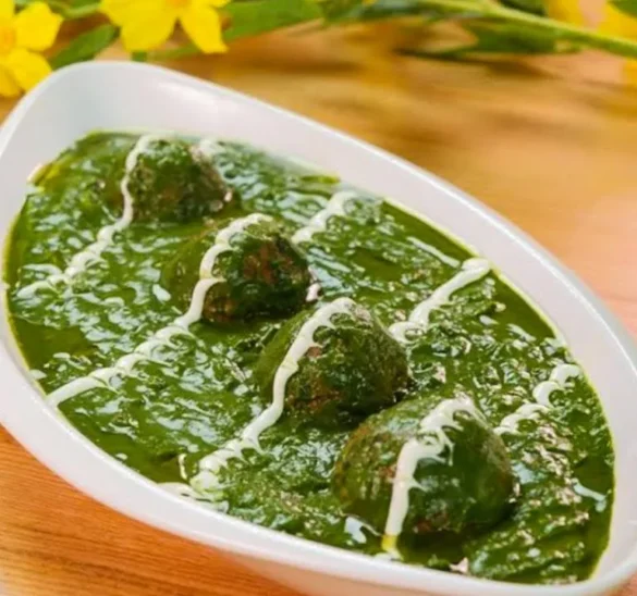 Palak Kofta Curry