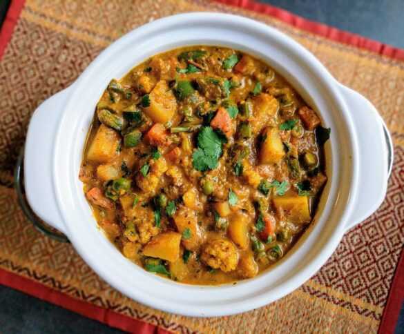 Mixed Vegetable Curry